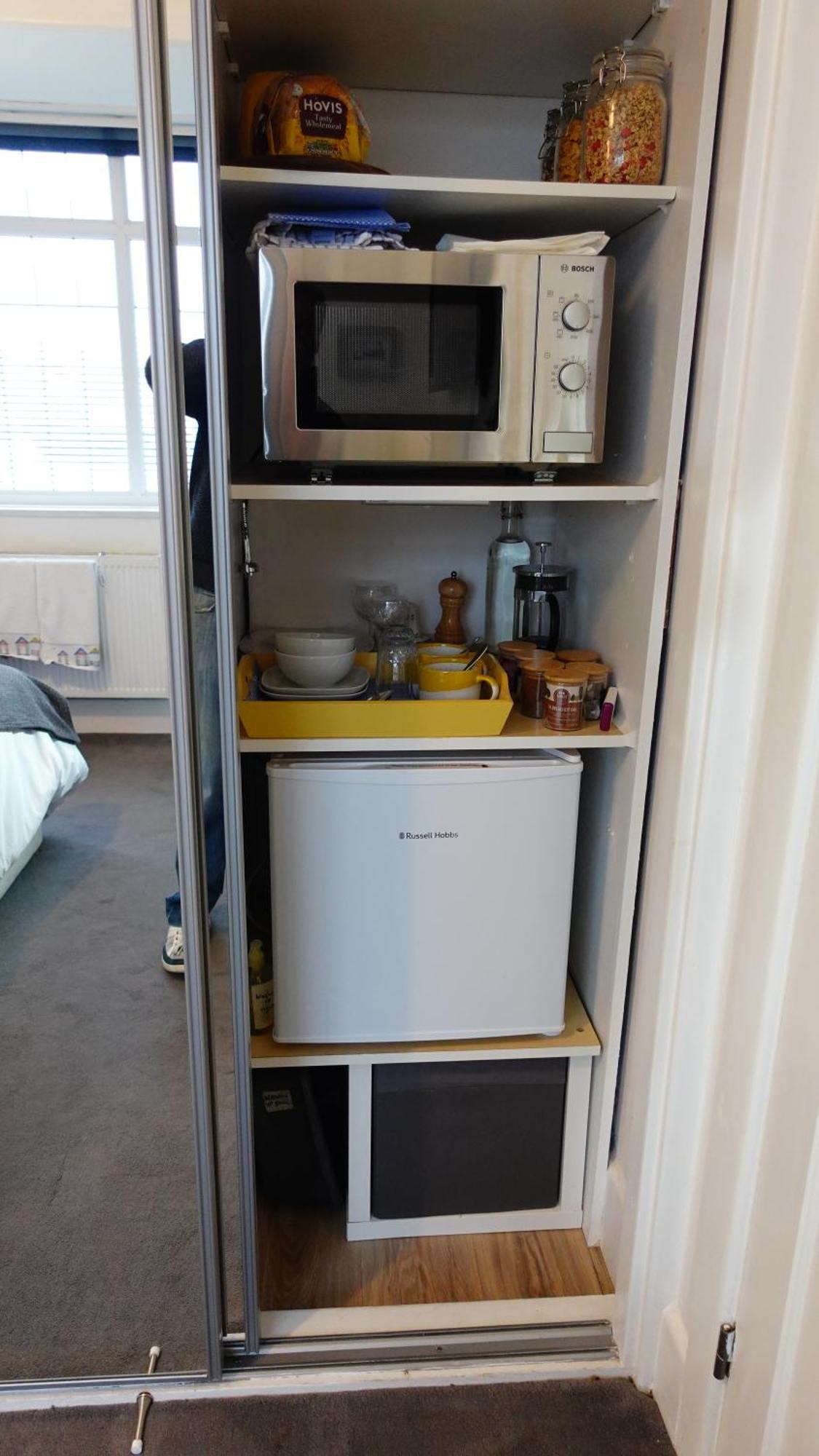En-Suite Nook Near Forest & Sea, Super Value With Fridge, Microwave And Tv Lymington Exterior photo